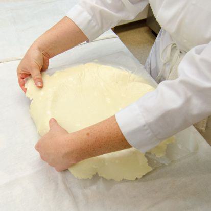 Step By Step Pie Crust Guide (12)