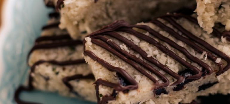 hemp-macaroon-bars