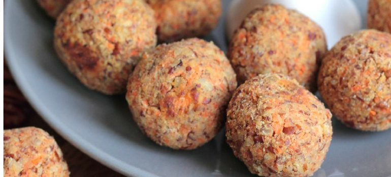 Carrot Cake Paleo Balls