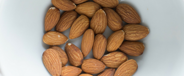 Baking with almond flour 101_Bob's Red Mill