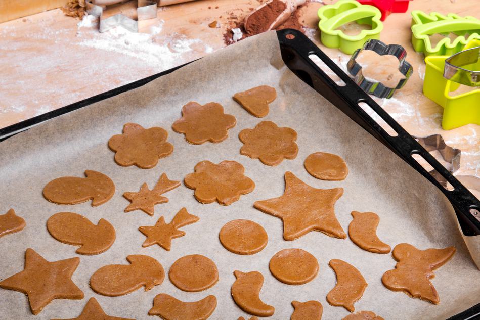 Can You Put Wax Paper in the Oven?