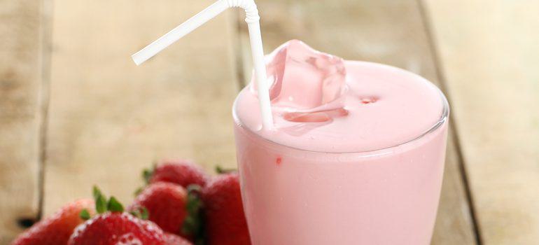 Types of Dairy Free Milk _ Bobs Red Mill