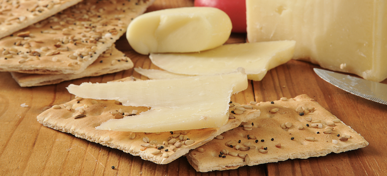 5 Snack Ideas for Travel | Bob's Red Mill
