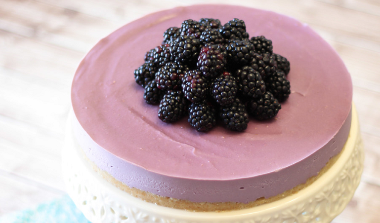 10 Tips for Making the Perfect Homemade Cheesecake | Bob's Red Mill