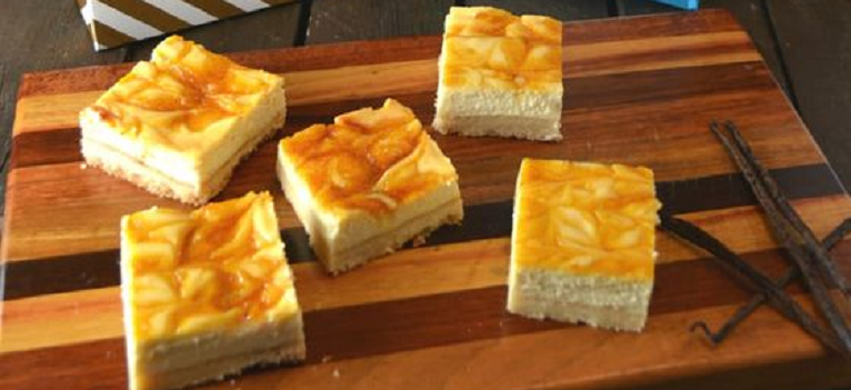 10 Tips for Making the Perfect Homemade Cheesecake | Bob's Red Mill