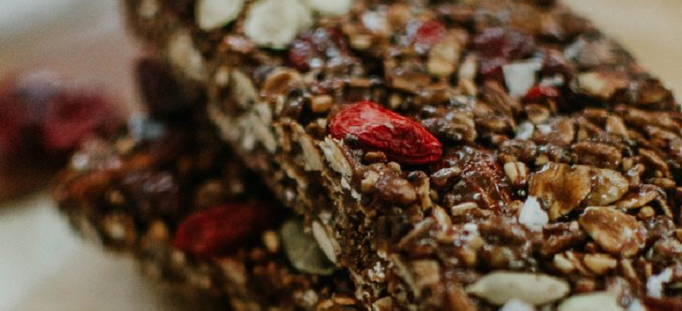 Types of Breakfast Bars | Bob's Red Mill Blog