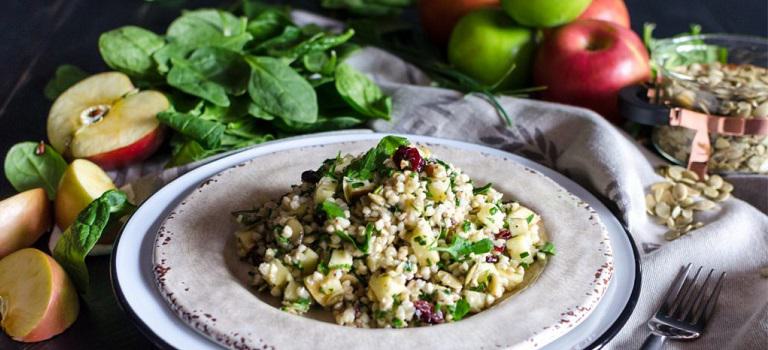 5 Superfood Salad Recipes | Bob's Red Mill Blog