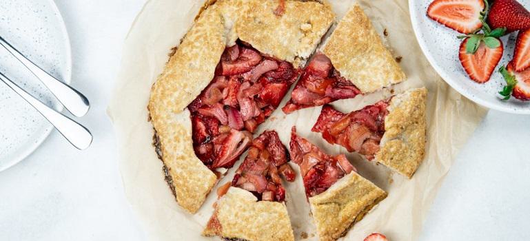 5 Light Desserts Perfect for a Summer BBQ | Bob's Red Mill Blog