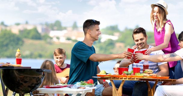 How to Throw the Ultimate Cookout This… | Bob's Red Mill Natural Foods