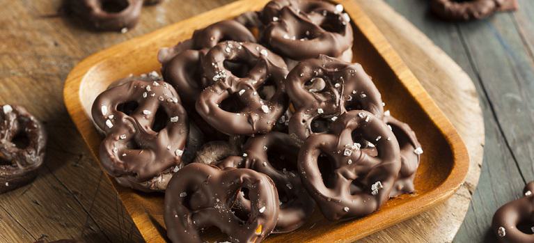 No-Bake Valentine's Day Treats to Make For a Classroom | Bob's Red Mill Blog