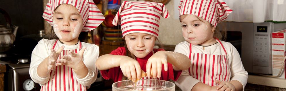 5 Cooking Projects For Kids | Bob's Red Mill Natural Foods
