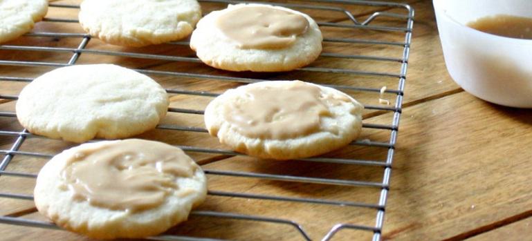 The Dos & Don'ts of Kids Cooking in the Kitchen | Bob's Red MIll Blog