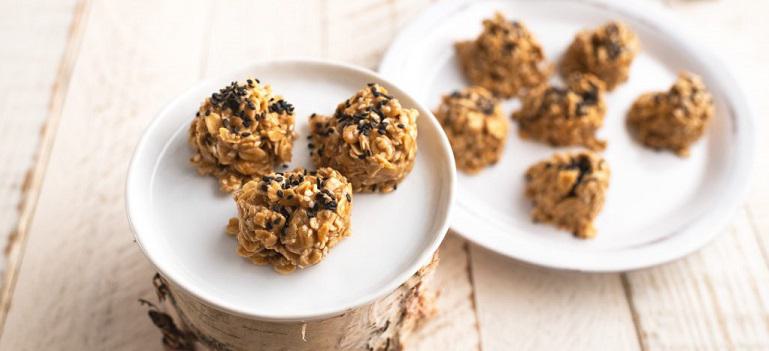 What Are the Most Common Natural Sweeteners? | Bob's Red Mill Blog