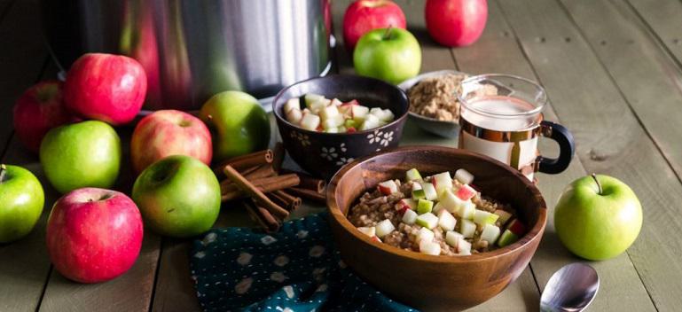 5 Healthy Treats to Make With Kids | Bob's Red Mill Blog