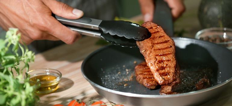 15 Kitchen Tools Every Chef Needs | Bob's Red Mill Blog