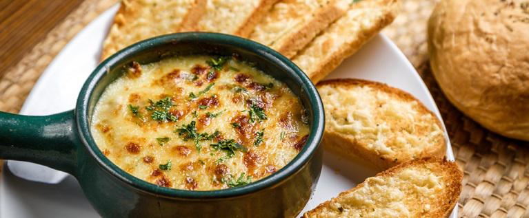 8 Budget-Friendly Appetizers for a Party