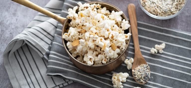 5 Sweet & Savory Popcorn Recipes | Bob's Red Mill Blog