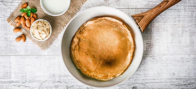 Almond pancakes