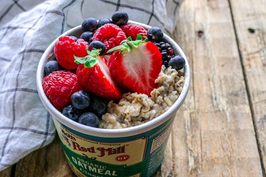 Bobs Red Mill Oats Overnight Protein Blueberry & Cream - 8.48 OZ
